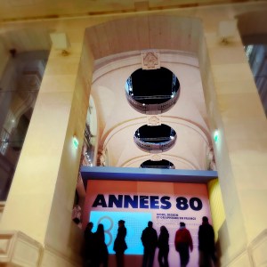"Plongée dans les années 80 : Pourquoi l'exposition au Musée des arts décoratifs est une déception"