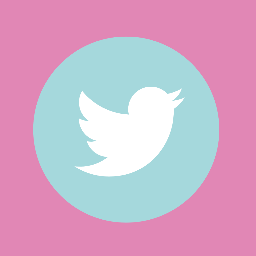 Logo de twitter sur fond rose